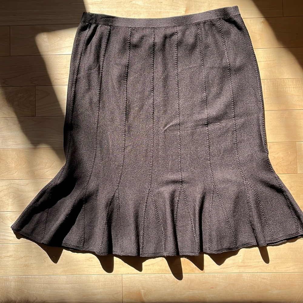 St. John Collection Marie Gray Brown Knit Fit Flare Tulip Skirt Womens Size 16